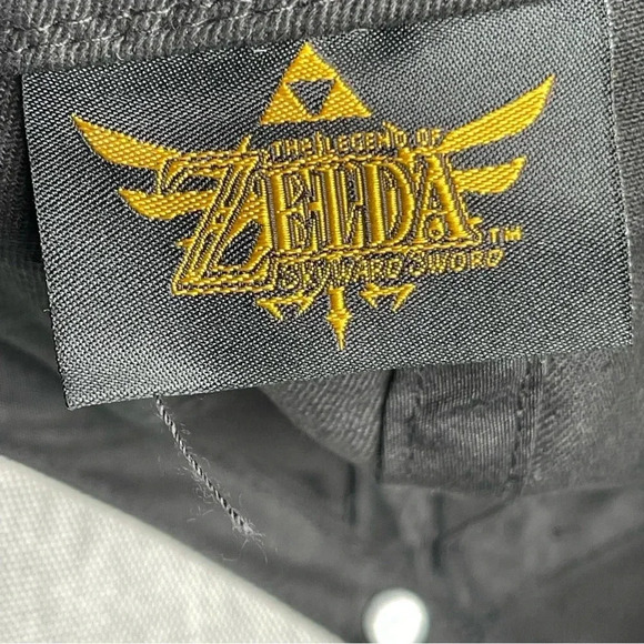 Nintendo Zelda Metal Plate Black Snapback Adjustable CAP HAT - Picture 9 of 10
